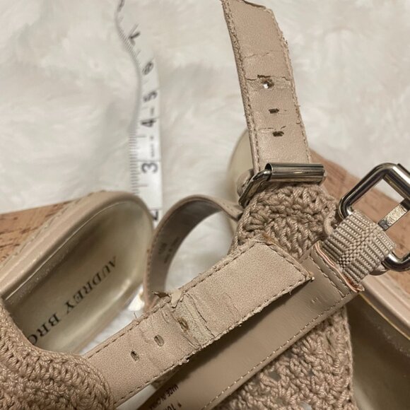 Size 10 Wedge Cork Macrame Sandals - Picture 11 of 11